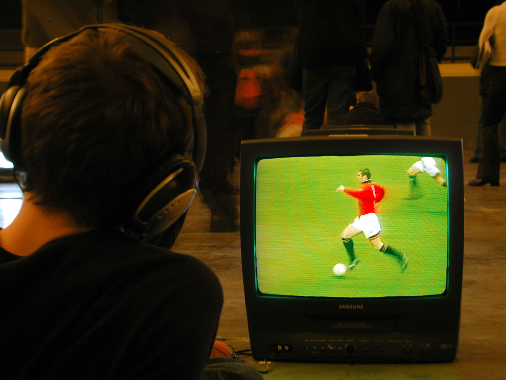 Claude Closky, ‘Offensives’, 1997, monitor, dvd, dvd player, stereo sound, loop. Coproduction Centre pour l’image contemporaine Saint-Gervais, Genève.